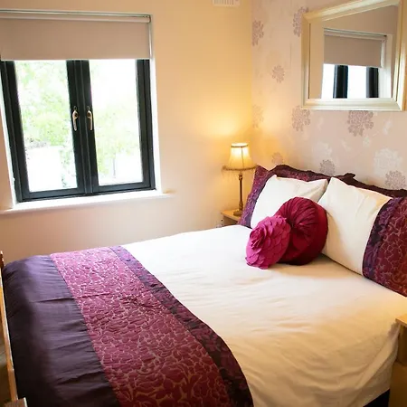 Arch House * Athlone