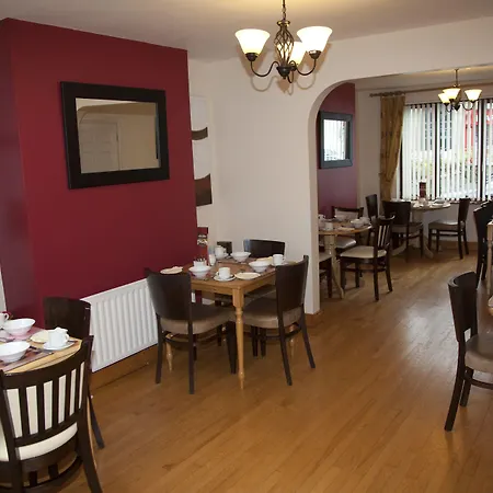 Arch House * Athlone