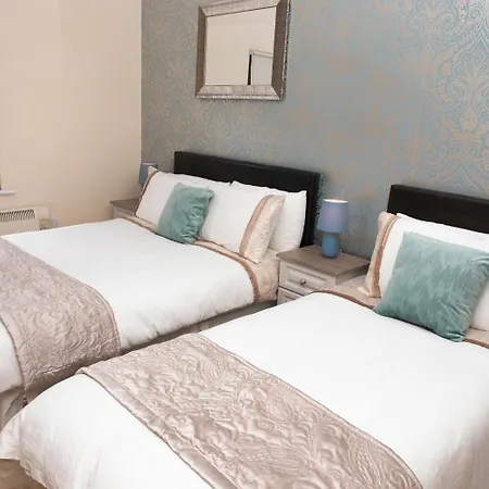 Arch House * Athlone