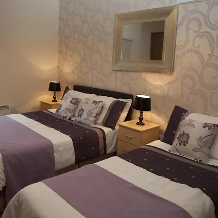 Arch House * Athlone