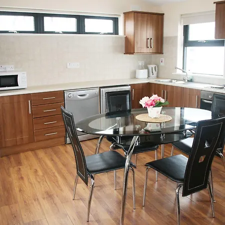 Arch House Apartment