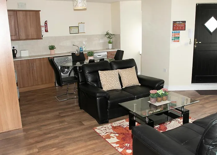 Arch House Apartament *